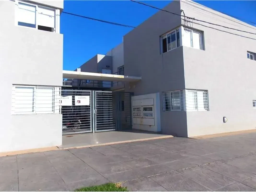 Alquiler / Departamento/ 1 Dormitorio/ Cochera